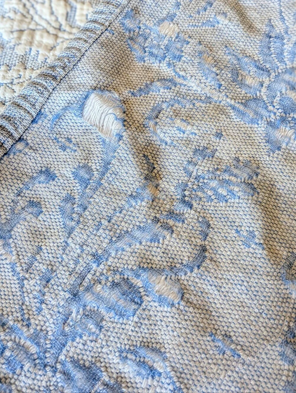 N/A light blue